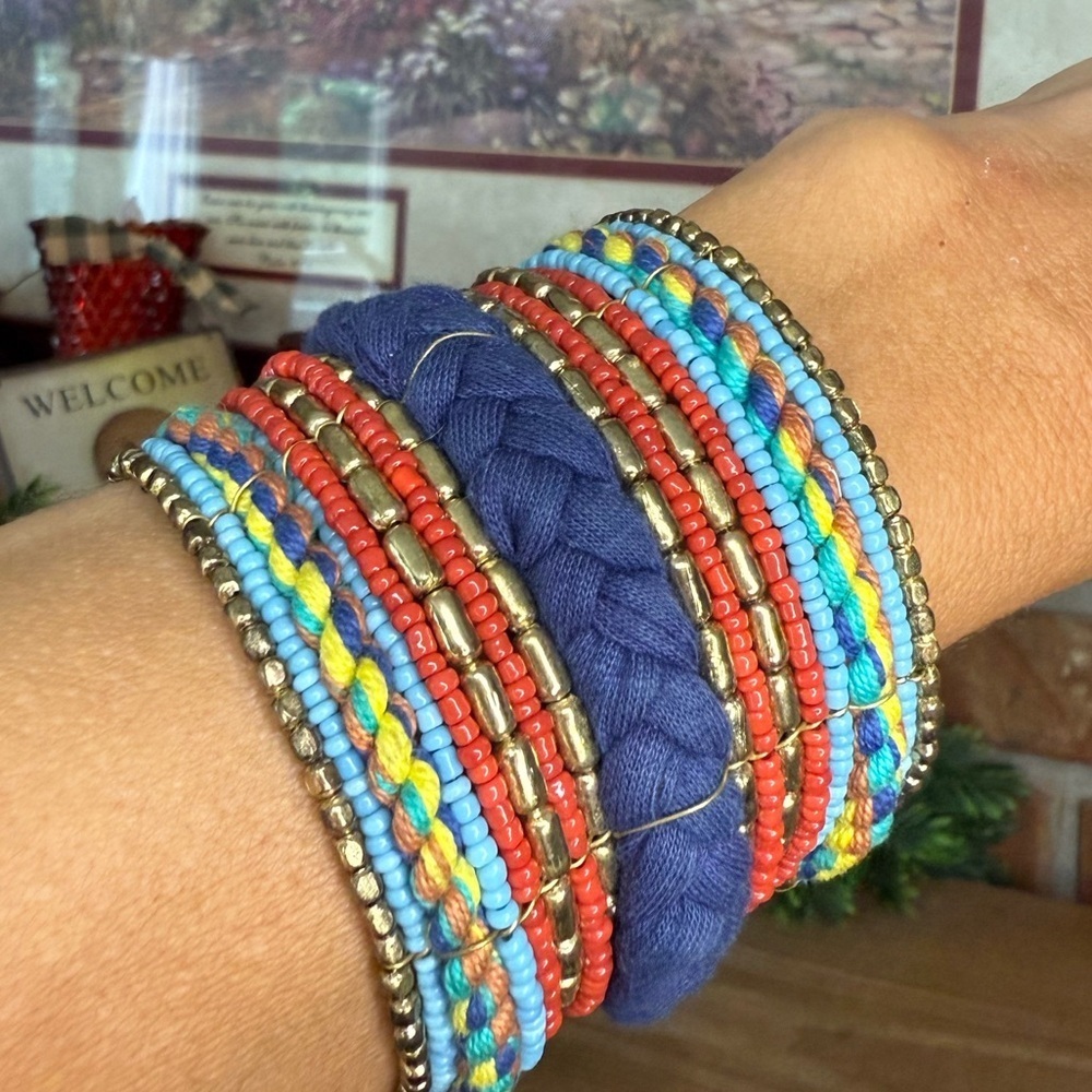 Vintage 1997 Colorful Boho Cuff Beaded Bracelet - Picture 3 of 6